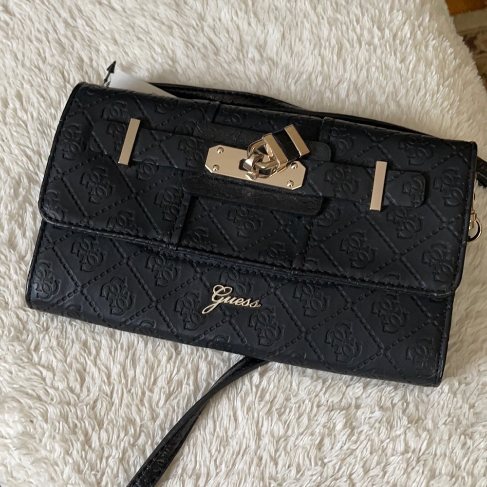 Black Guess bag - never used